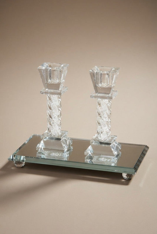 זוג פמוטי קריסטל מהודרים עם מגש